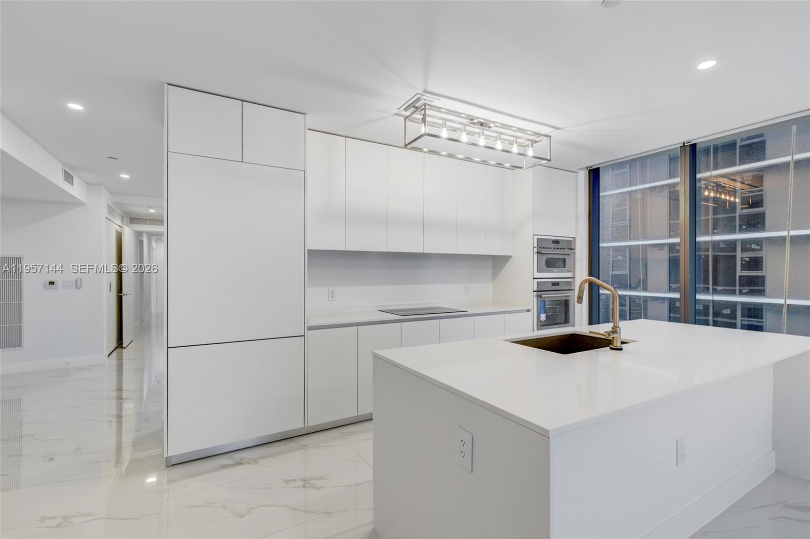 700 NE 24th St #5601 Miami, FL 33137