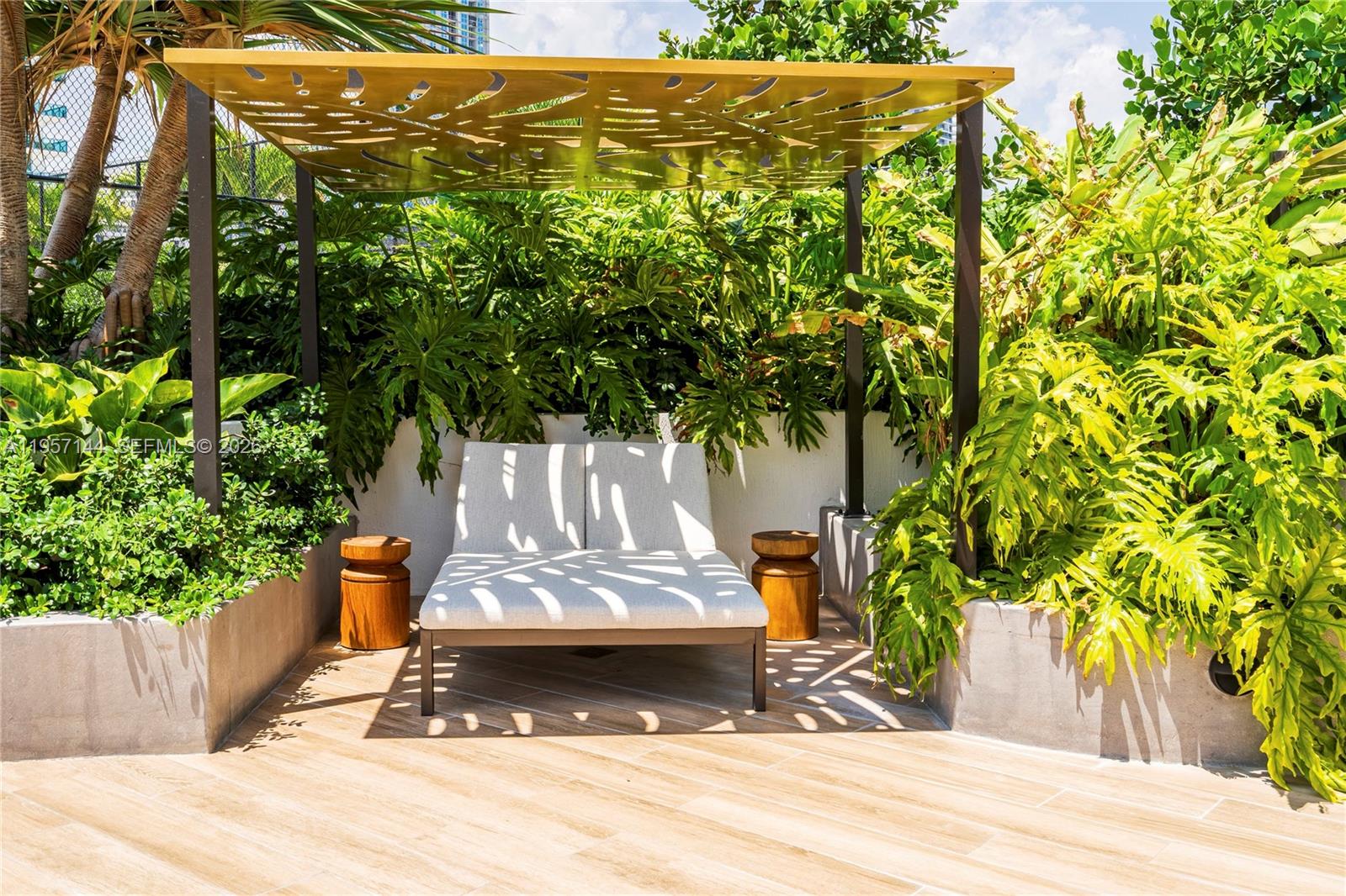 700 NE 24th St #5601 Miami, FL 33137