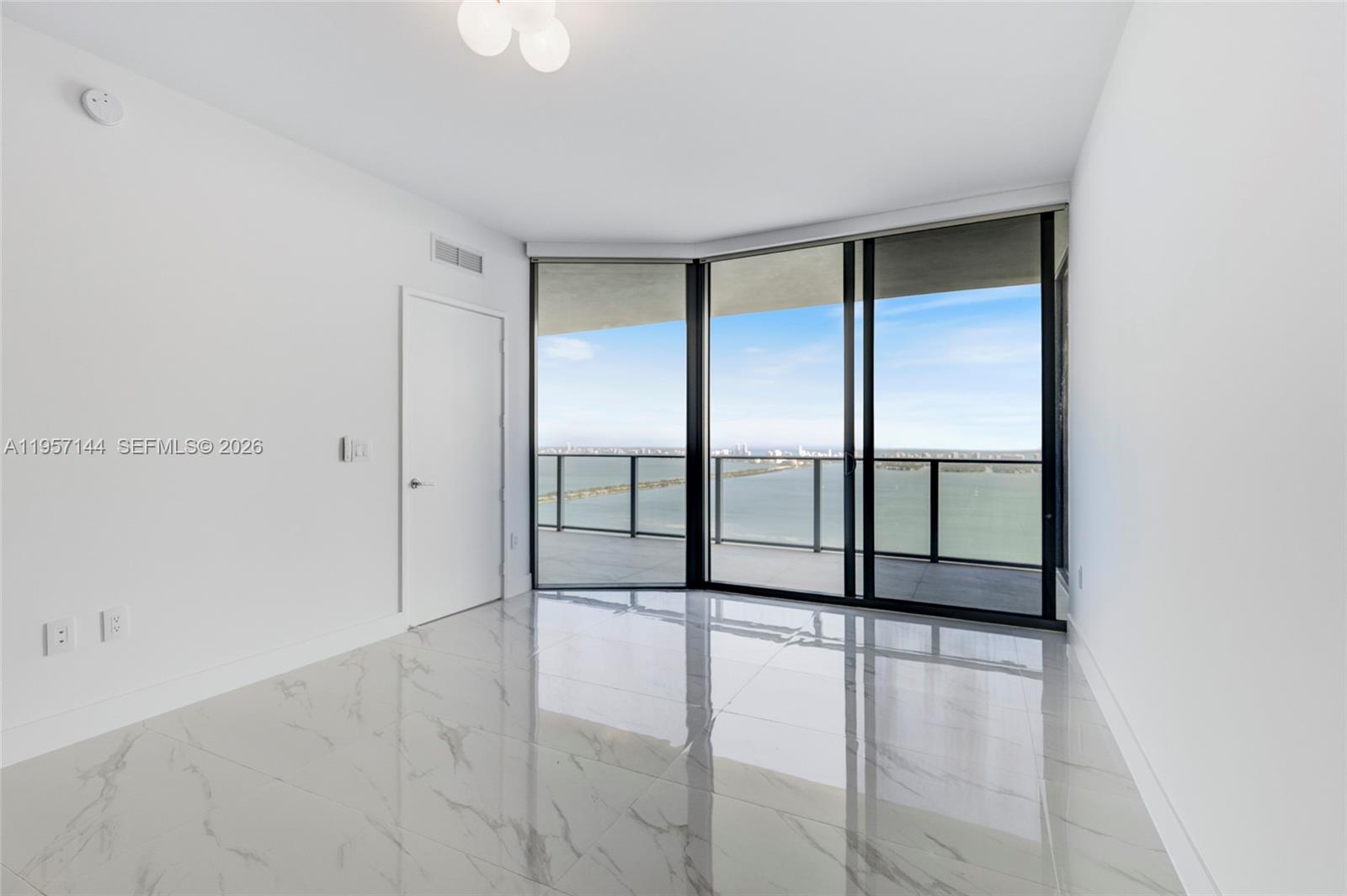 700 NE 24th St #5601 Miami, FL 33137