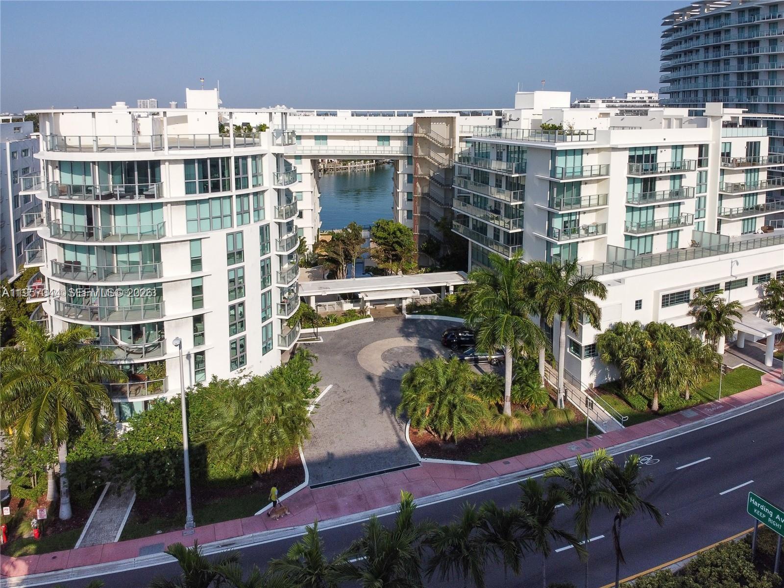 6620 Indian Crk Dr #212