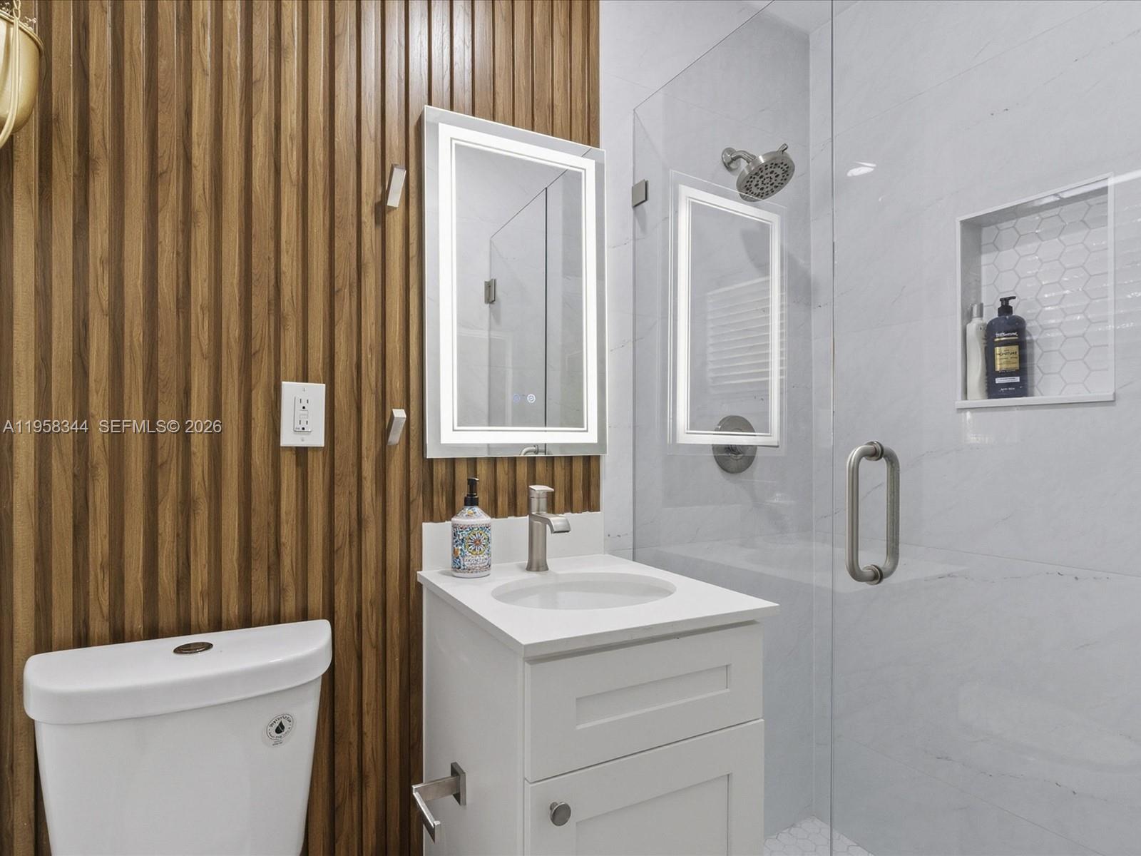 2648 NE 26th Ave Fort Lauderdale, FL 33306