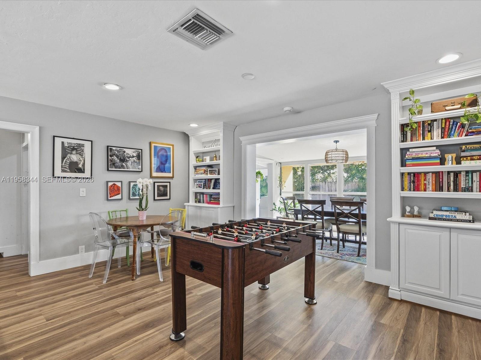 2648 NE 26th Ave Fort Lauderdale, FL 33306