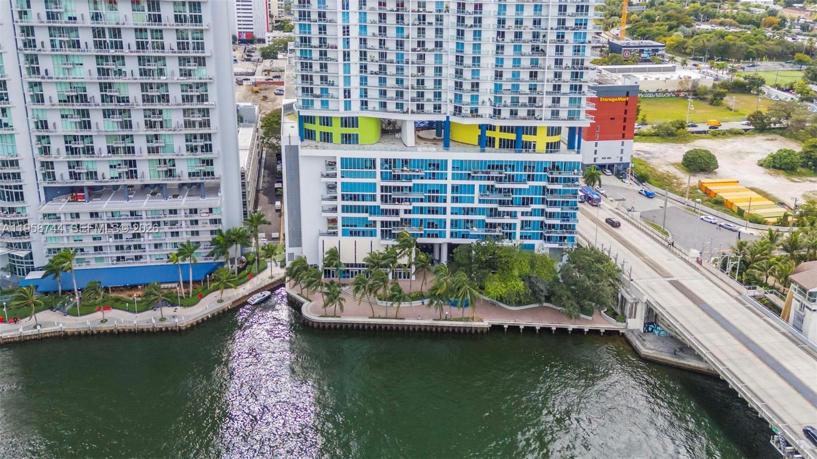 image Latitude on the River32