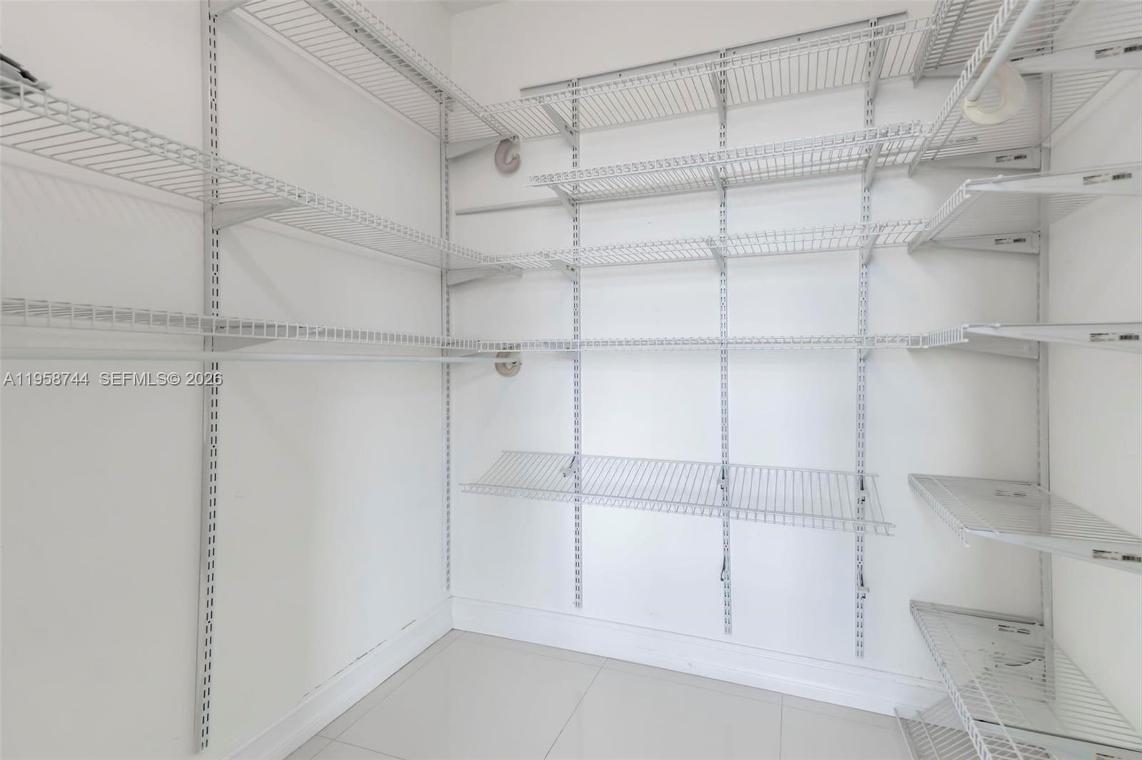 image Latitude on the River41