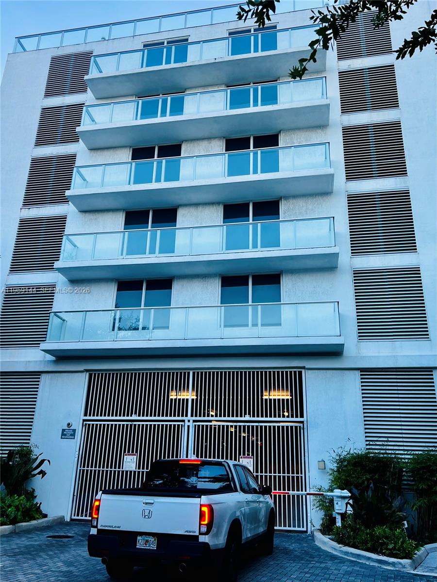 image Baltus House15