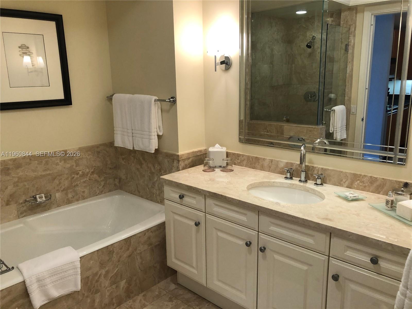 1435 Brickell Ave #3505 Miami, FL 33131