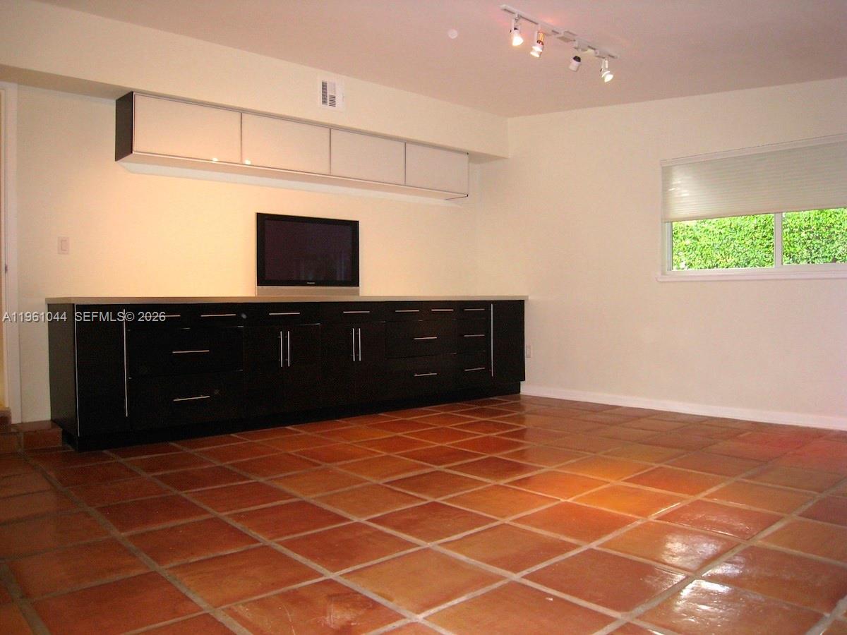 7440 SW 126th St Pinecrest, FL 33156