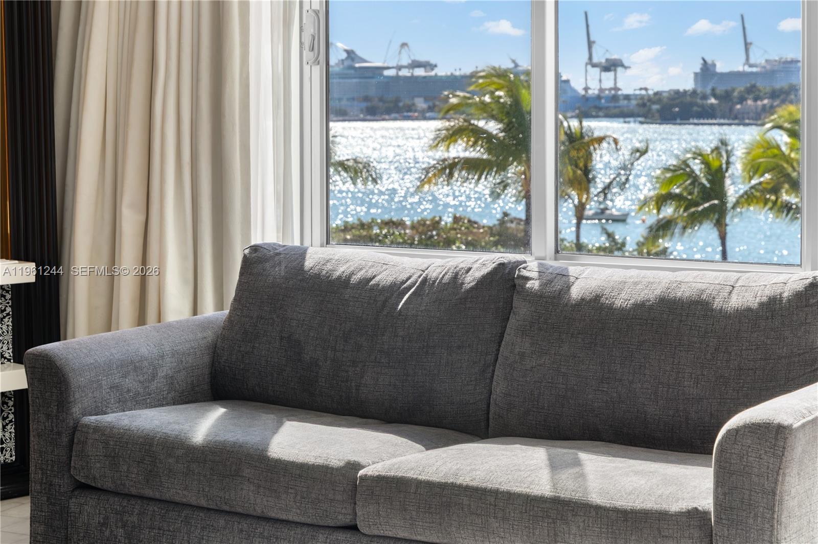 image Mondrian South Beach6