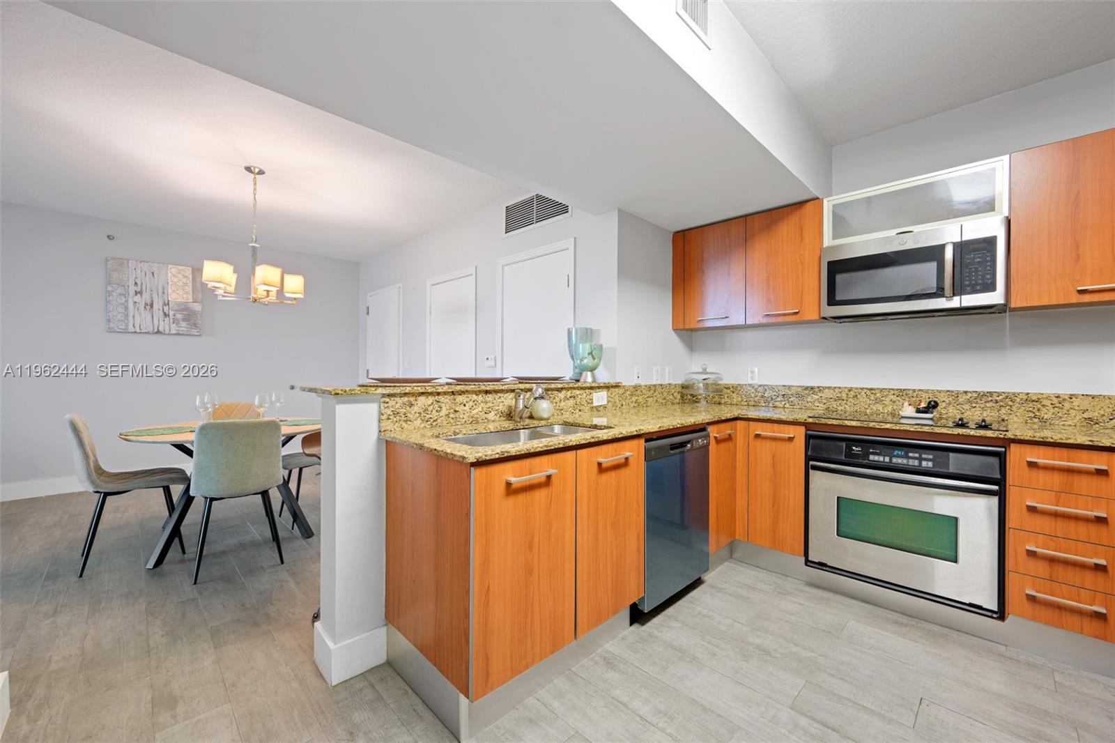 9066 SW 73rd Ct #2002 Miami, FL 33156