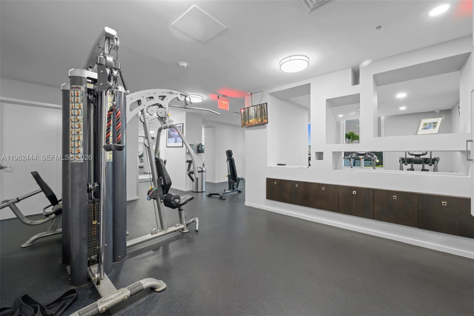 9066 SW 73rd Ct #2002 Miami, FL 33156