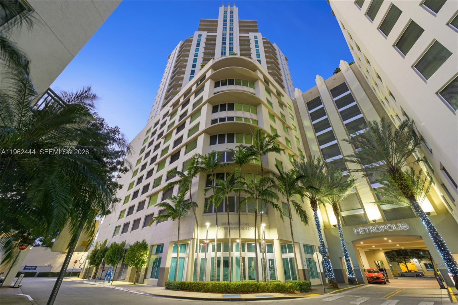 9066 SW 73rd Ct #2002 Miami, FL 33156