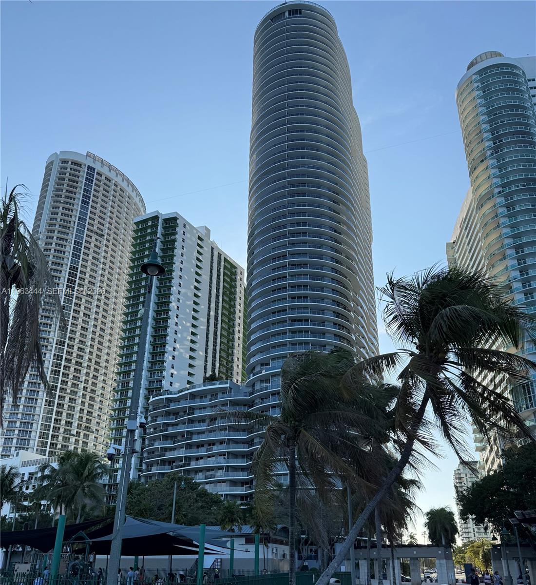 image Aria on the Bay4