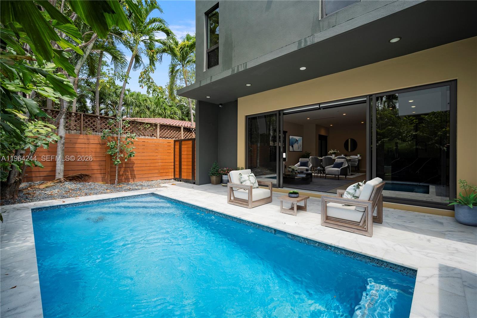 2962 W Trade Ave Coconut Grove, FL 33133