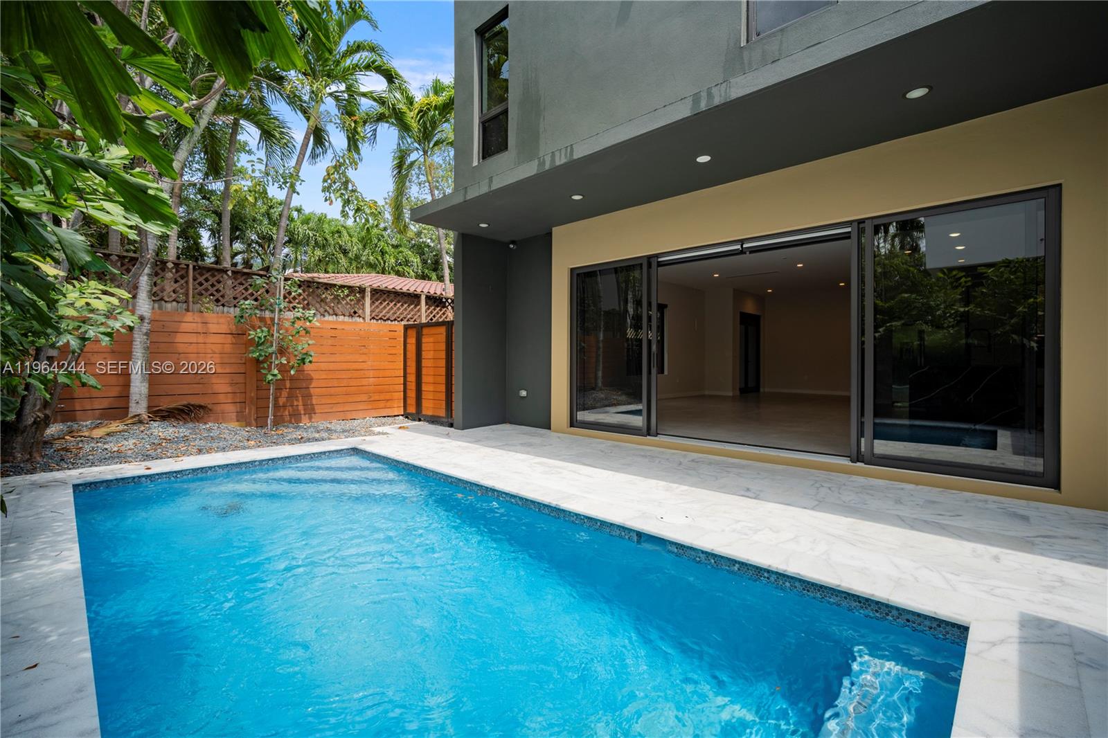 2962 W Trade Ave Coconut Grove, FL 33133