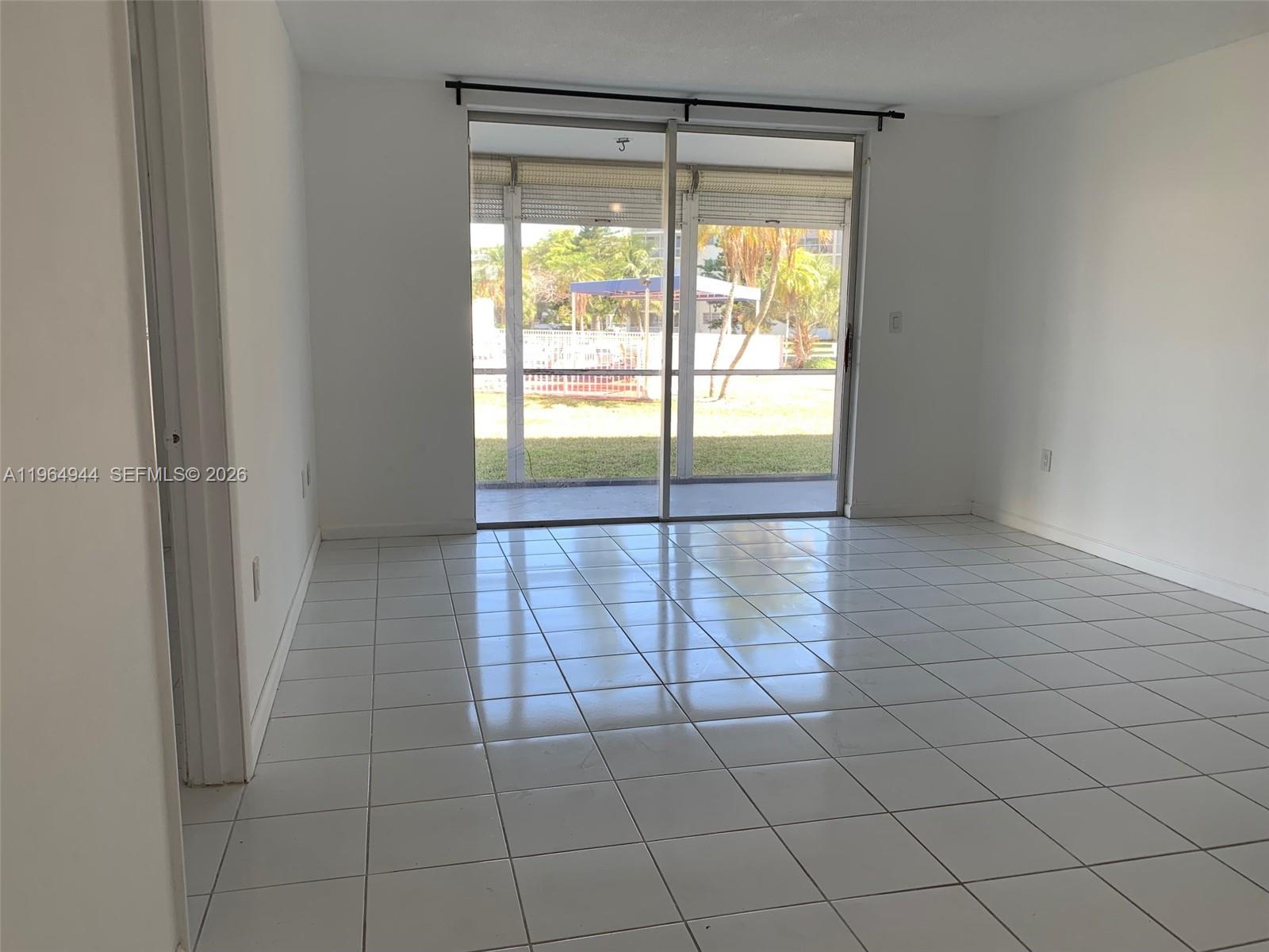 2859 Leonard Dr #G-109