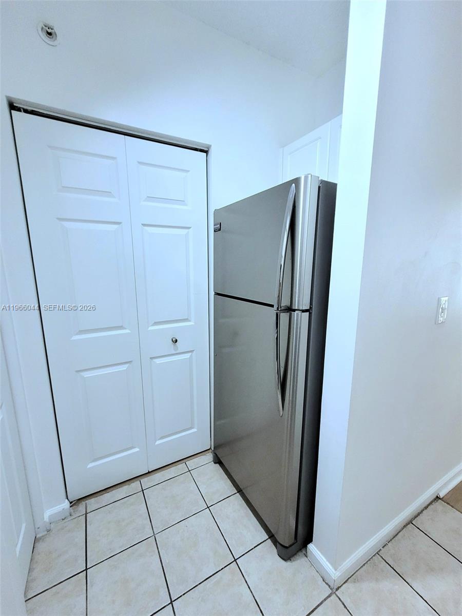 image Porto Bellagio Condo10