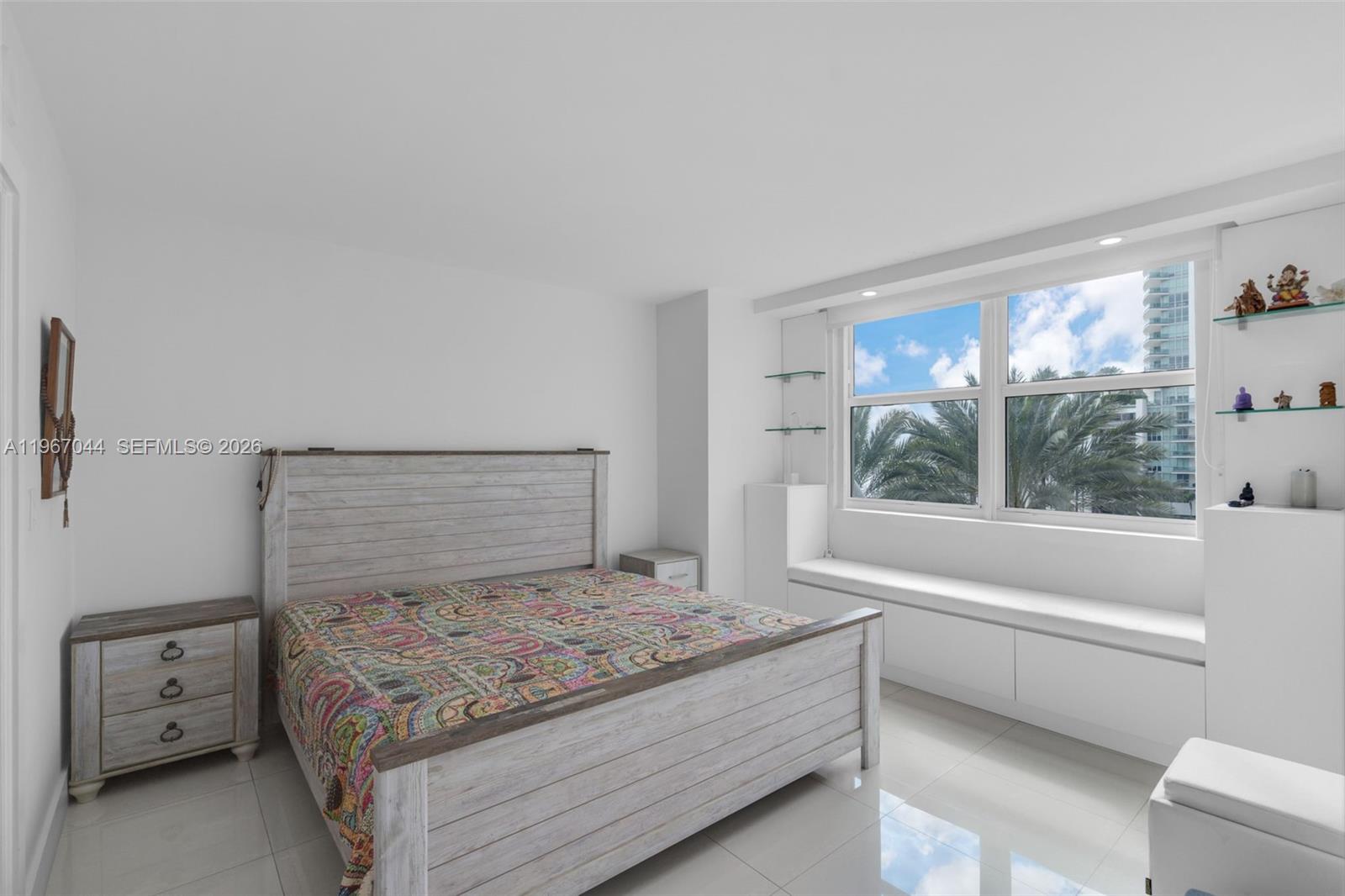 image The Mark on Brickell12