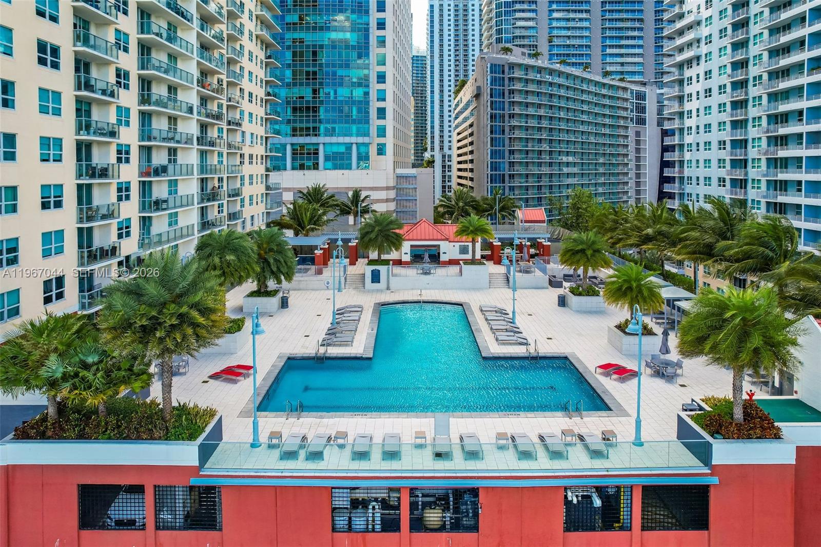 image The Mark on Brickell30