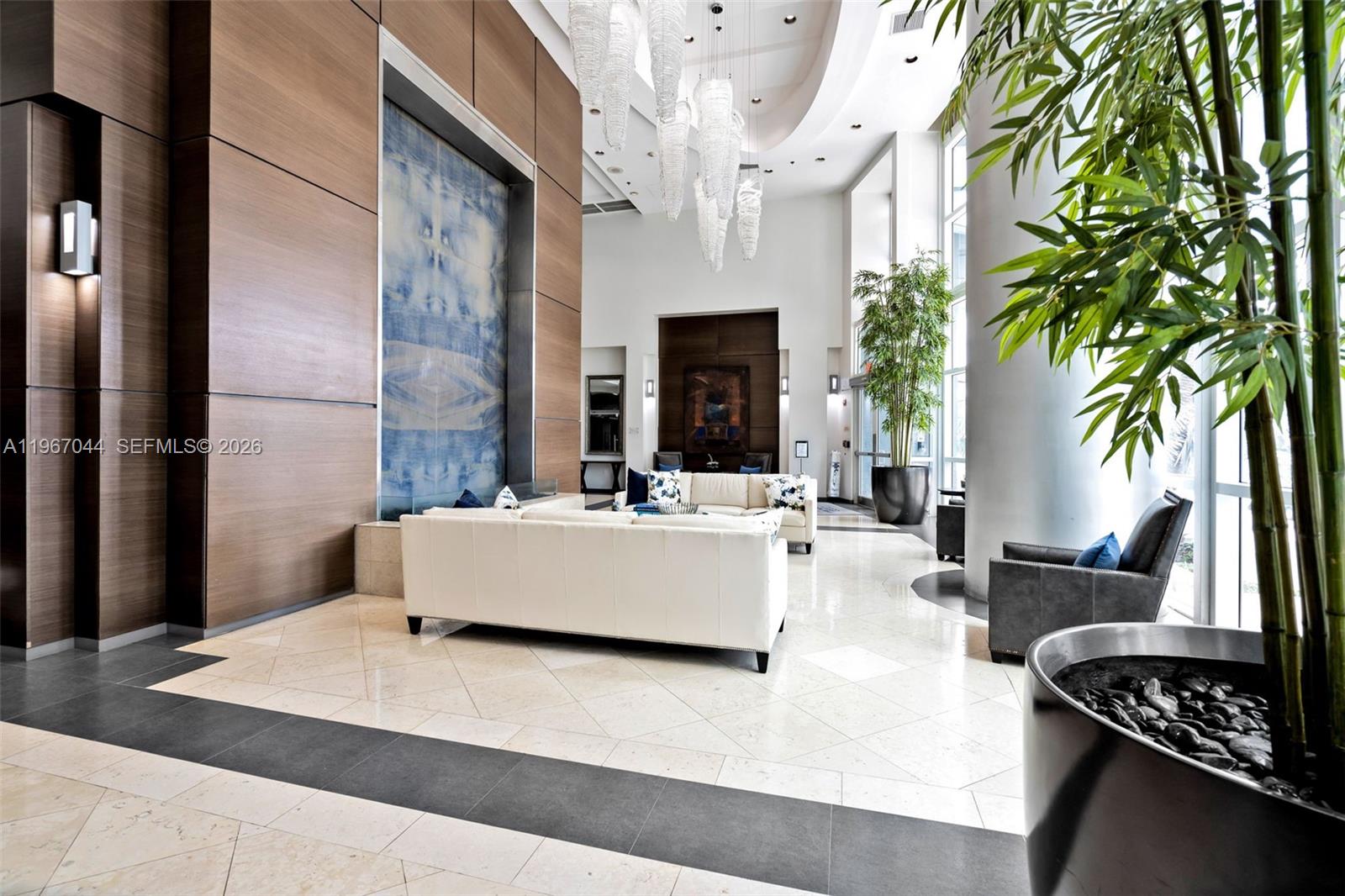 image The Mark on Brickell35