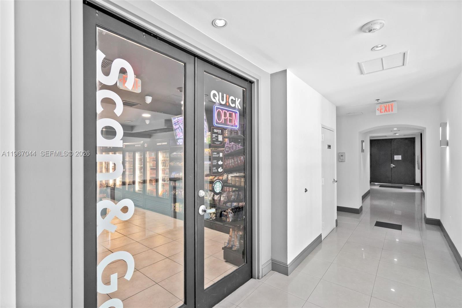 image The Mark on Brickell38