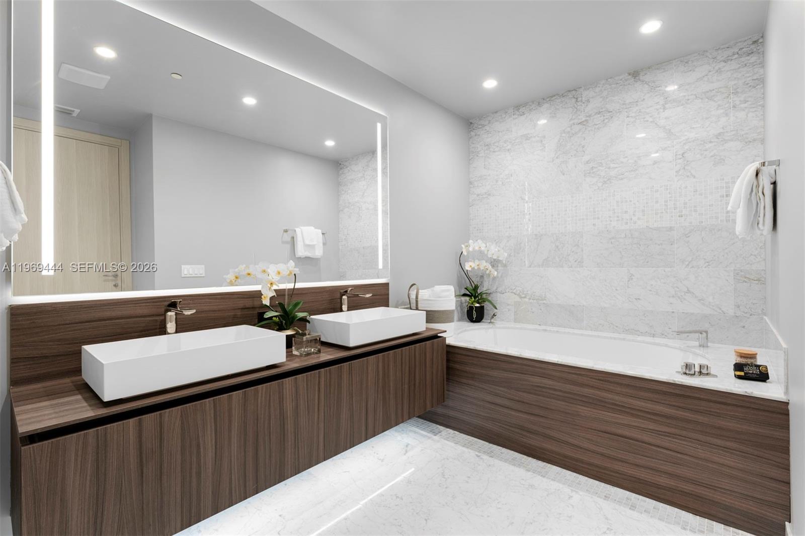 image Brickell Flatiron22