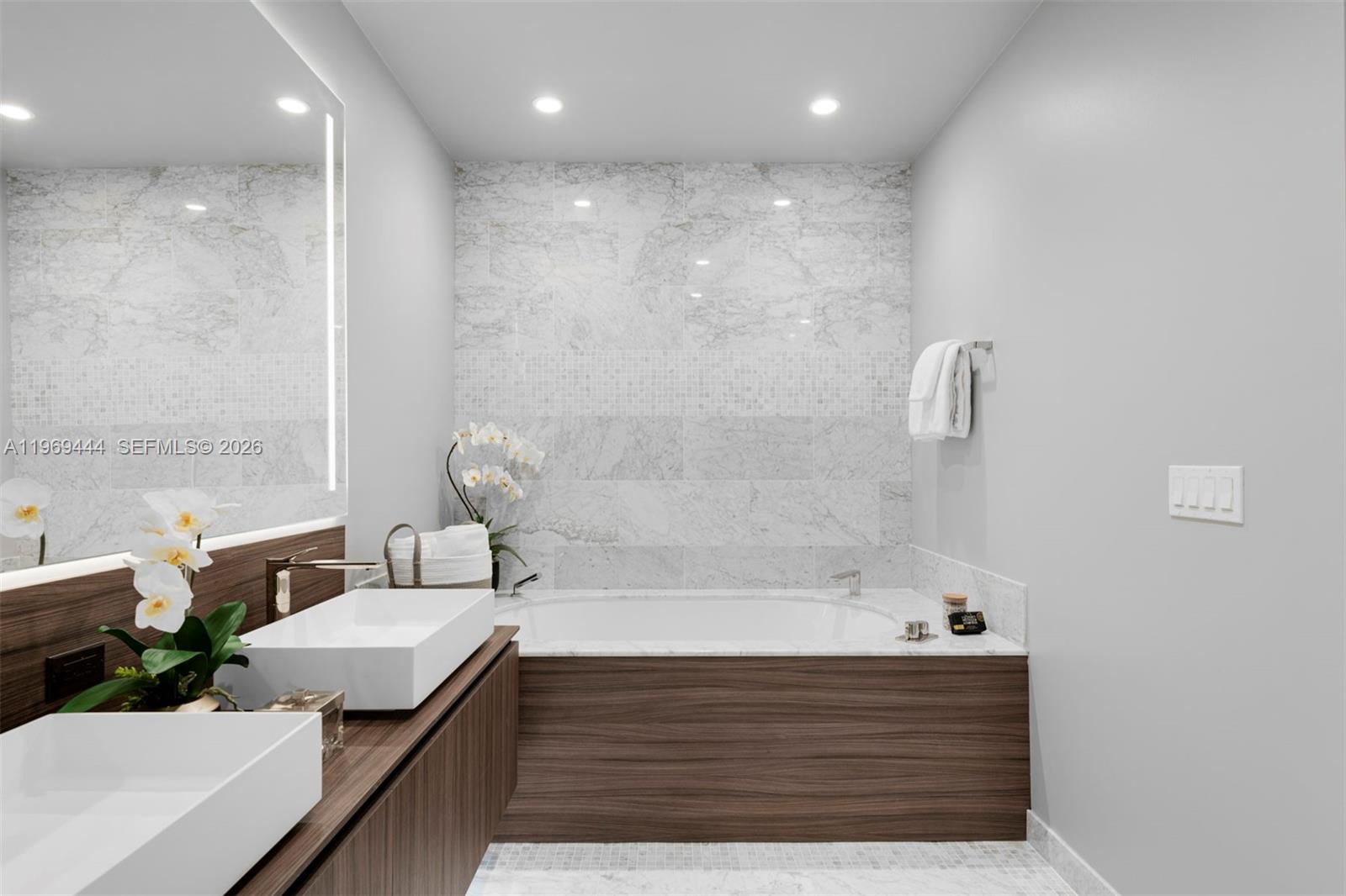 image Brickell Flatiron23