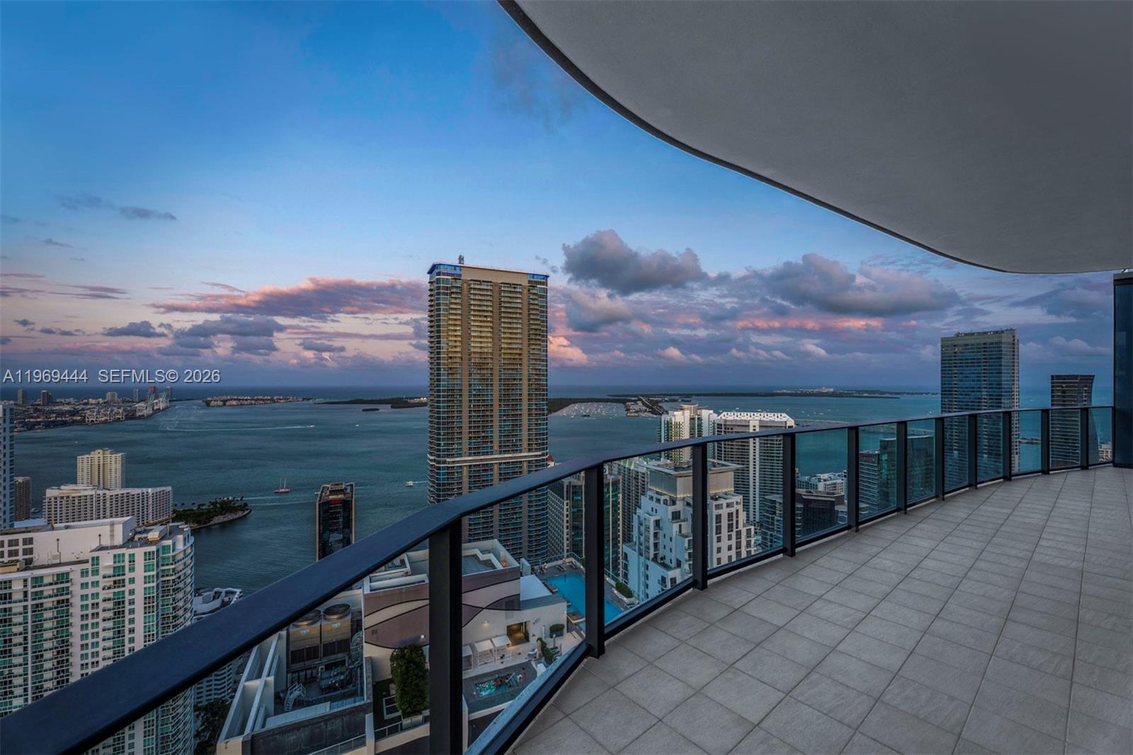image Brickell Flatiron34