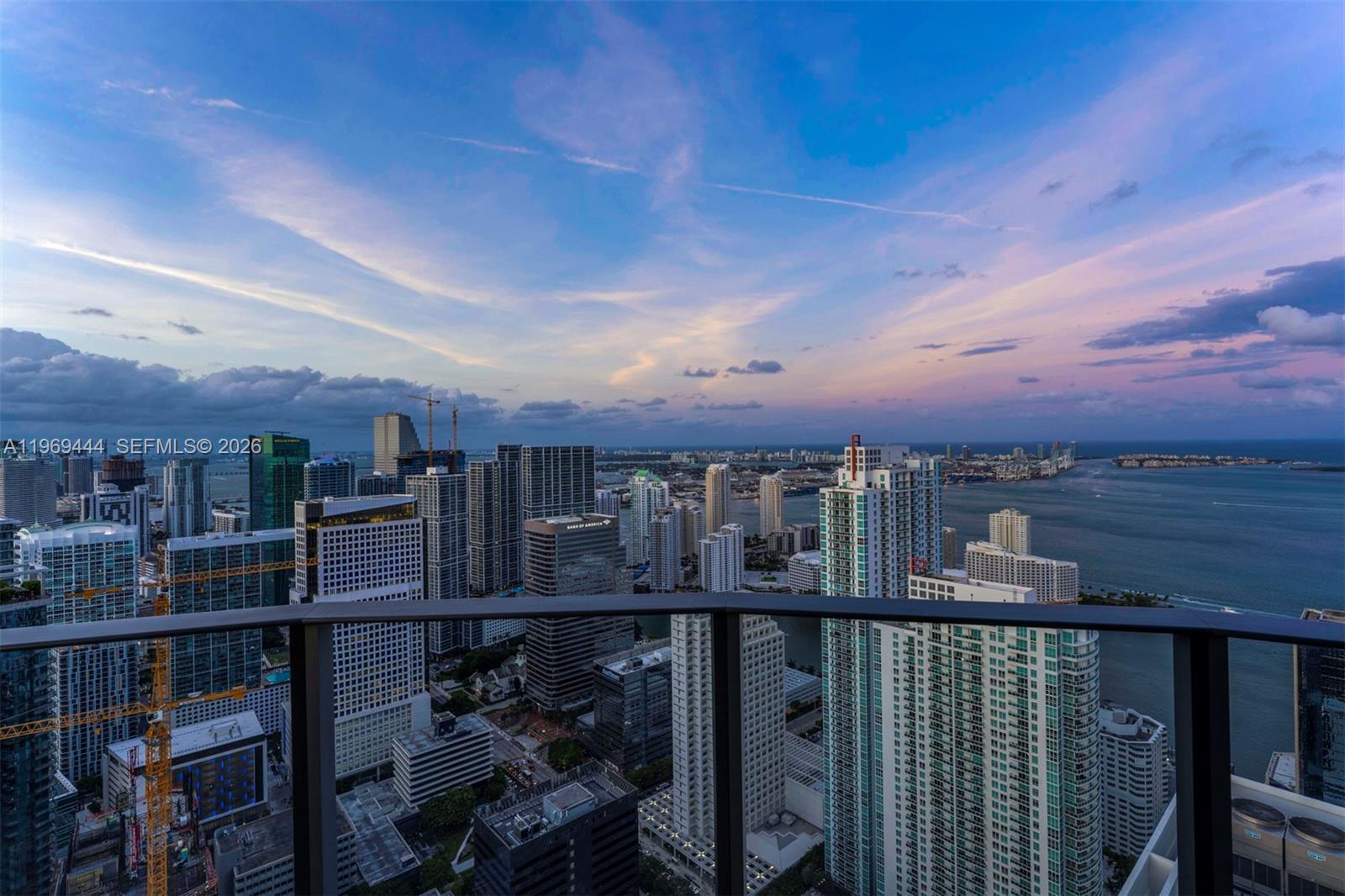 image Brickell Flatiron36
