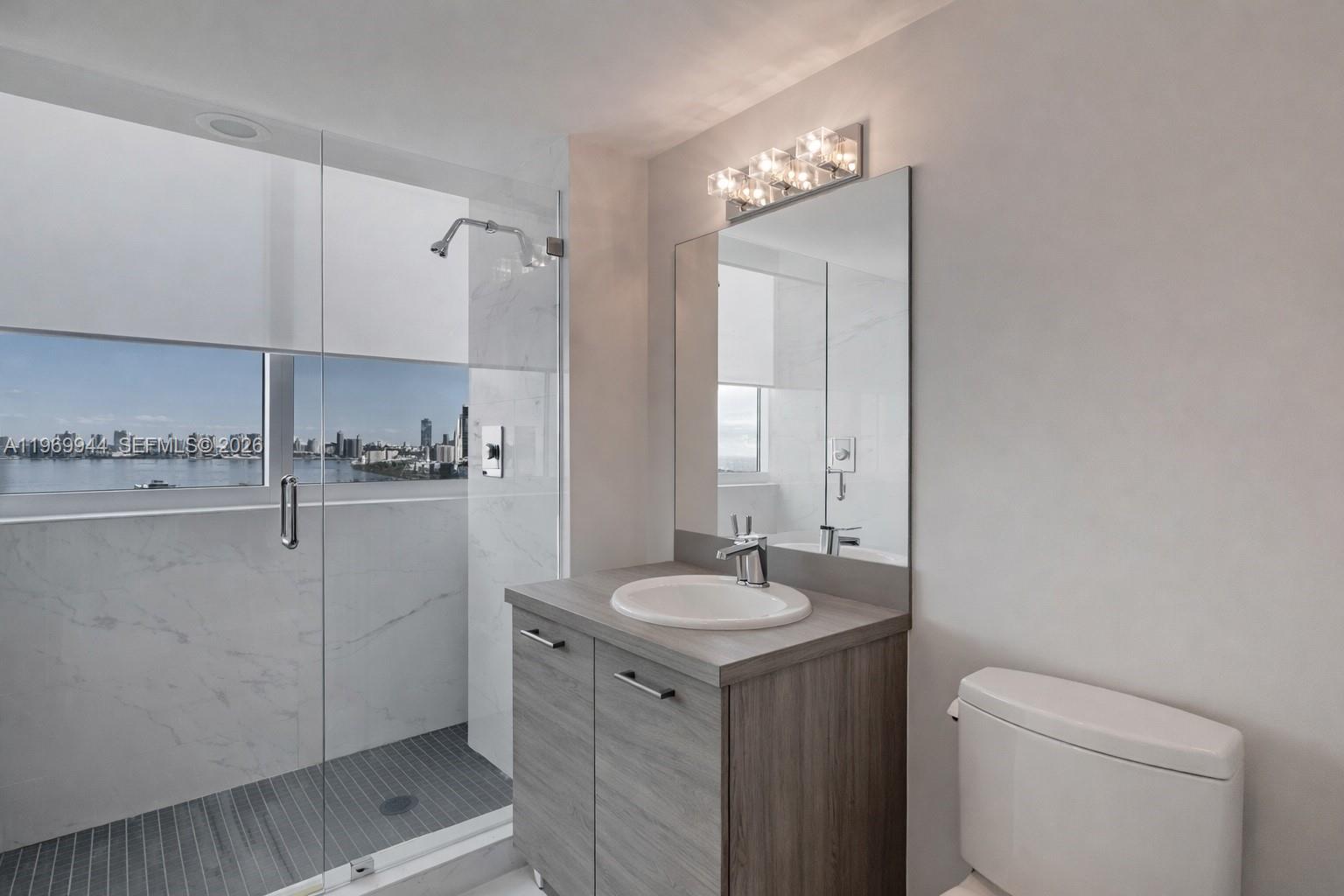 400 Sunny Isles Blvd #2004 Sunny Isles Beach, FL 33160