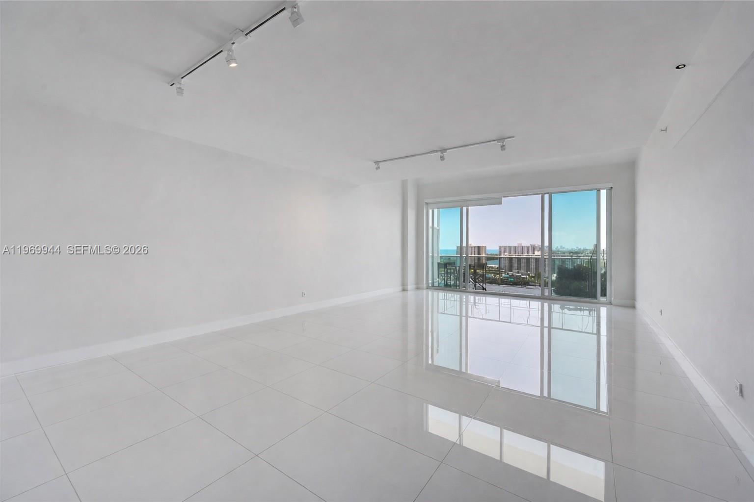 400 Sunny Isles Blvd #2004 Sunny Isles Beach, FL 33160