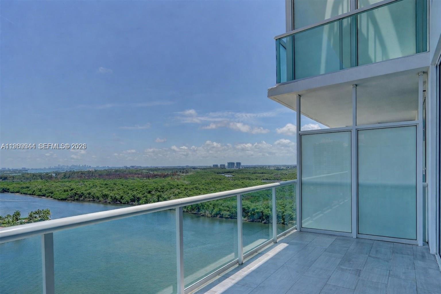 400 Sunny Isles Blvd #2004 Sunny Isles Beach, FL 33160