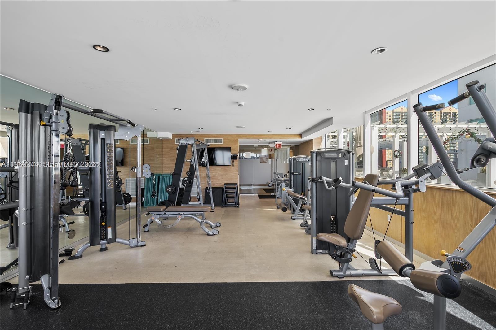 400 Sunny Isles Blvd #2004 Sunny Isles Beach, FL 33160