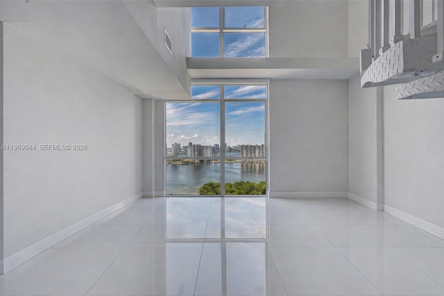 400 Sunny Isles Blvd #2004 Sunny Isles Beach, FL 33160
