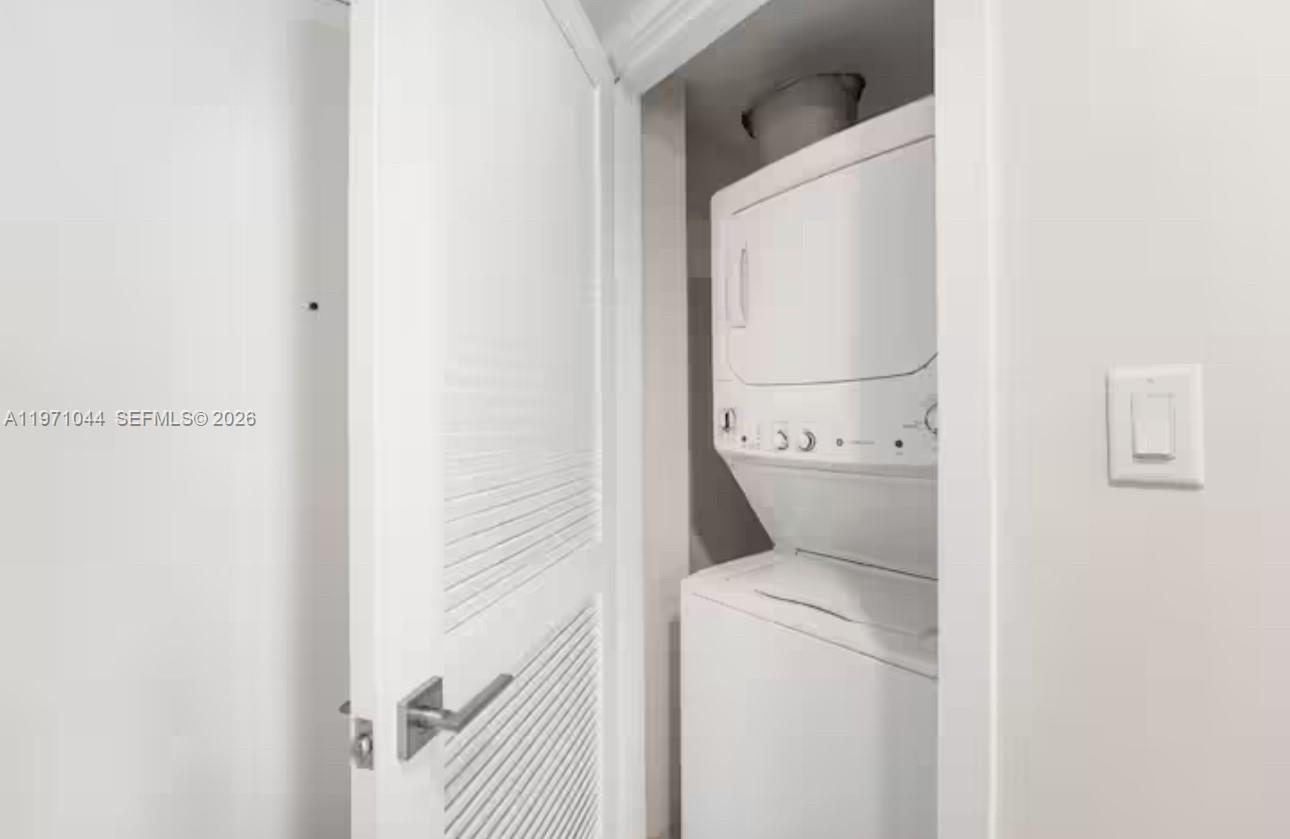 3900 Biscayne Blvd #S-402 Miami, FL 33137