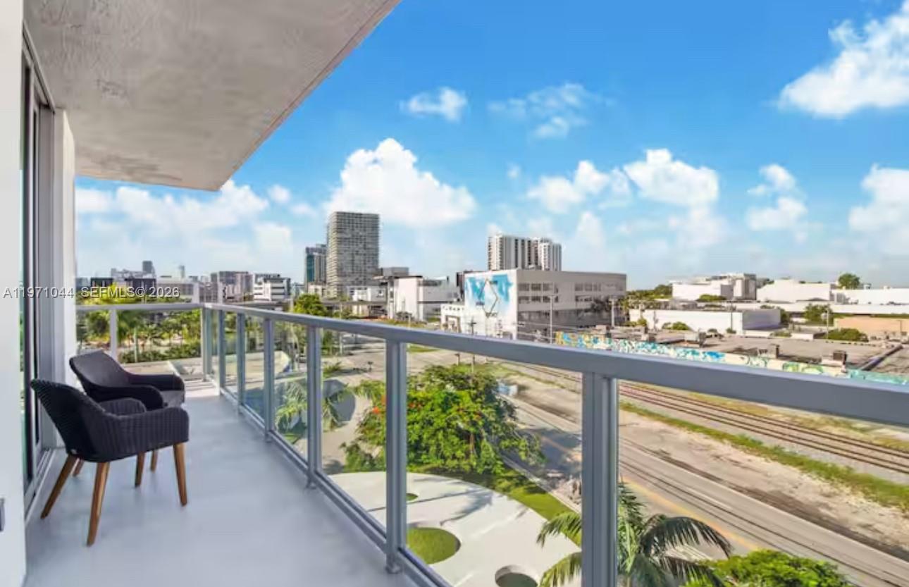 3900 Biscayne Blvd #S-402 Miami, FL 33137