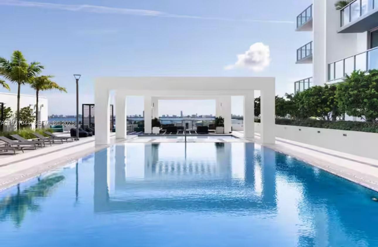 3900 Biscayne Blvd #S-402 Miami, FL 33137