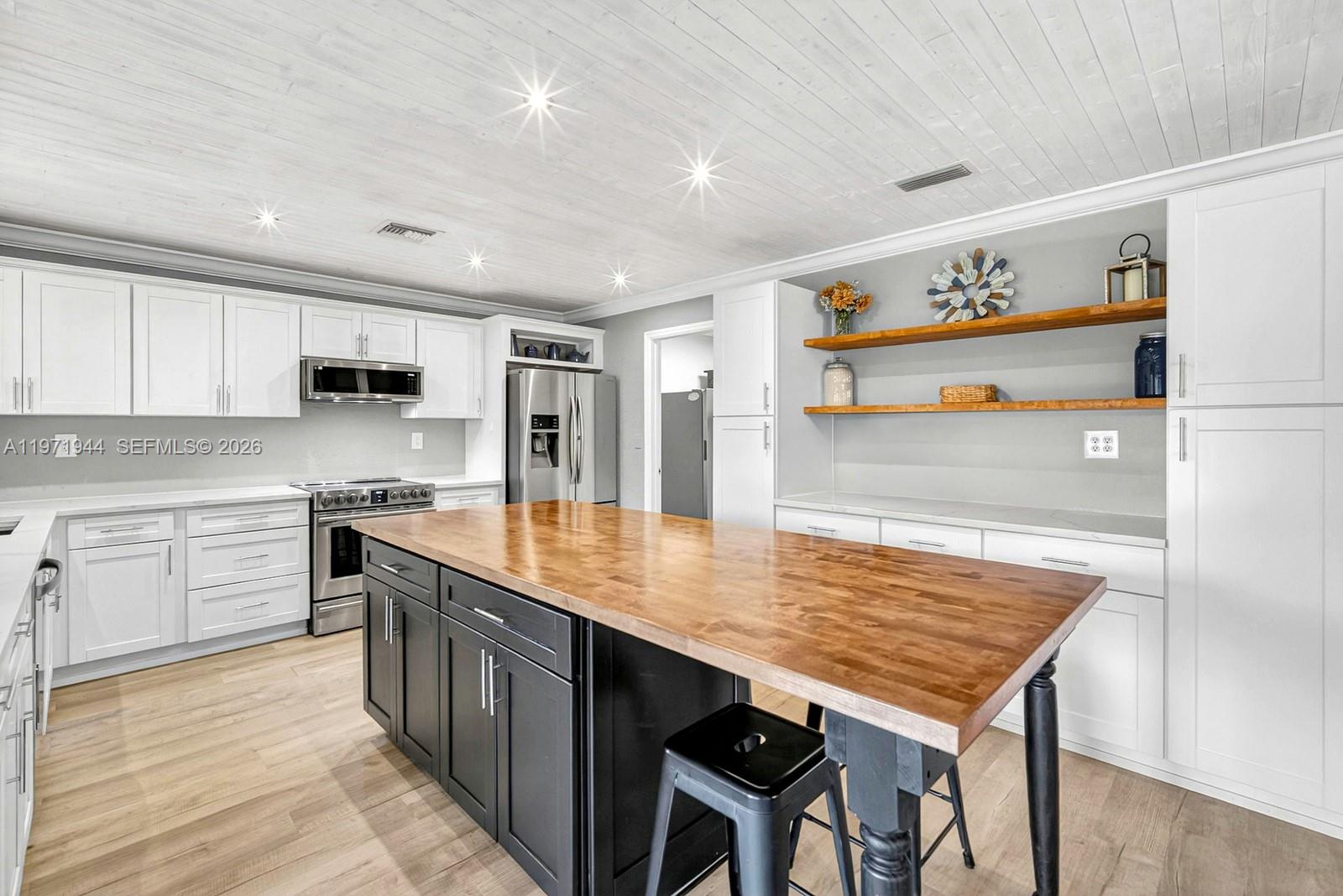 11280 NW 26th St Plantation, FL 33323