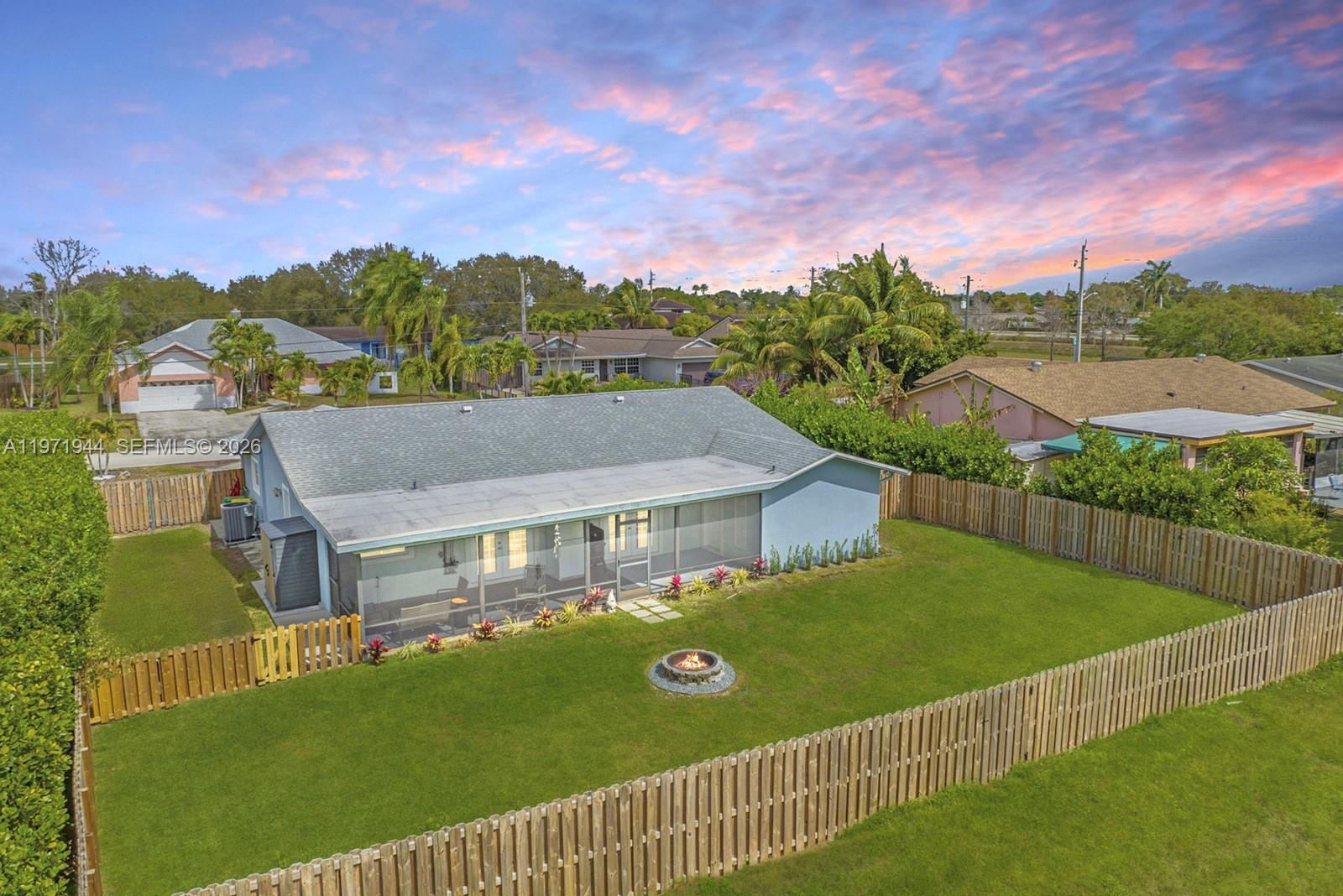 11280 NW 26th St Plantation, FL 33323