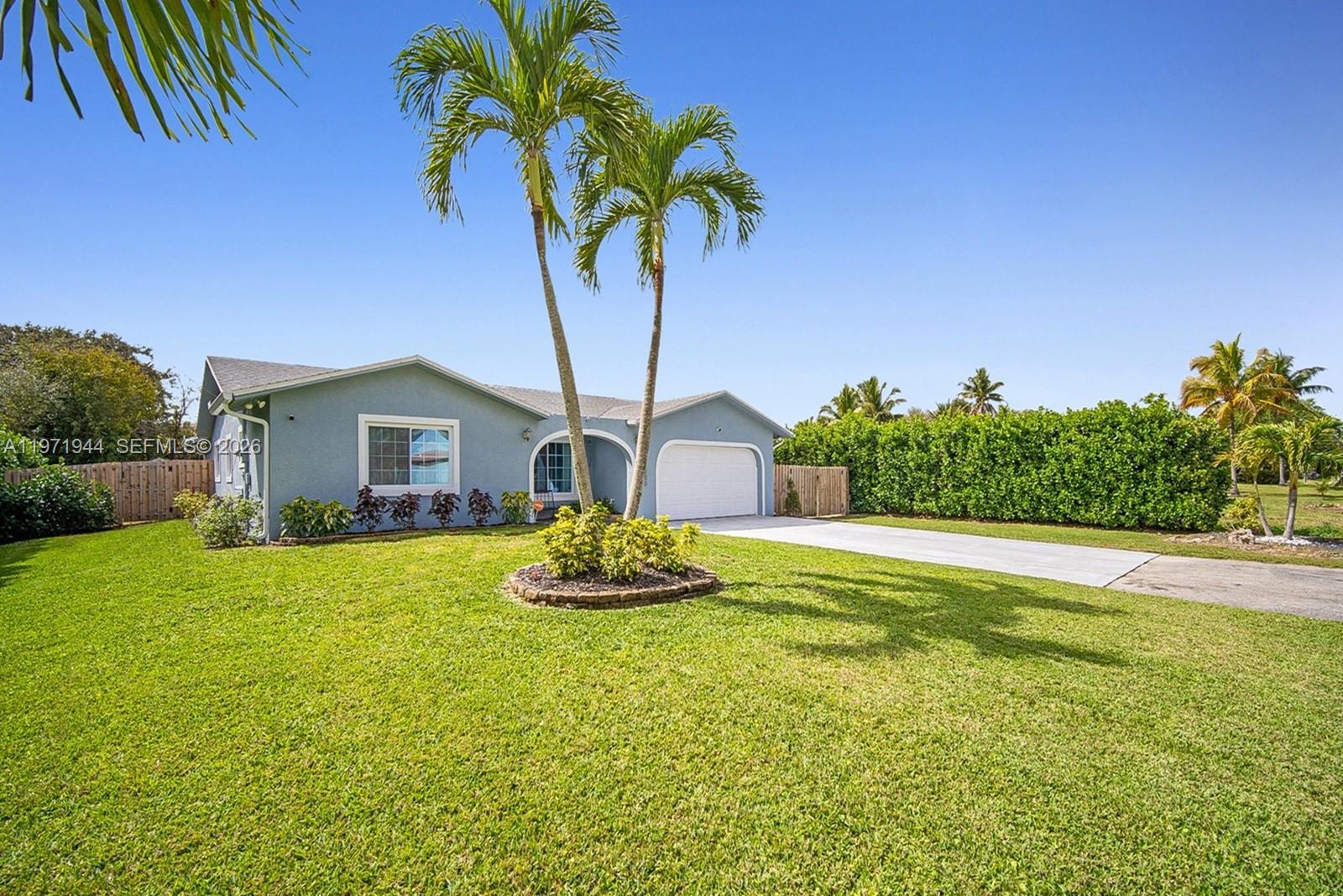 11280 NW 26th St Plantation, FL 33323