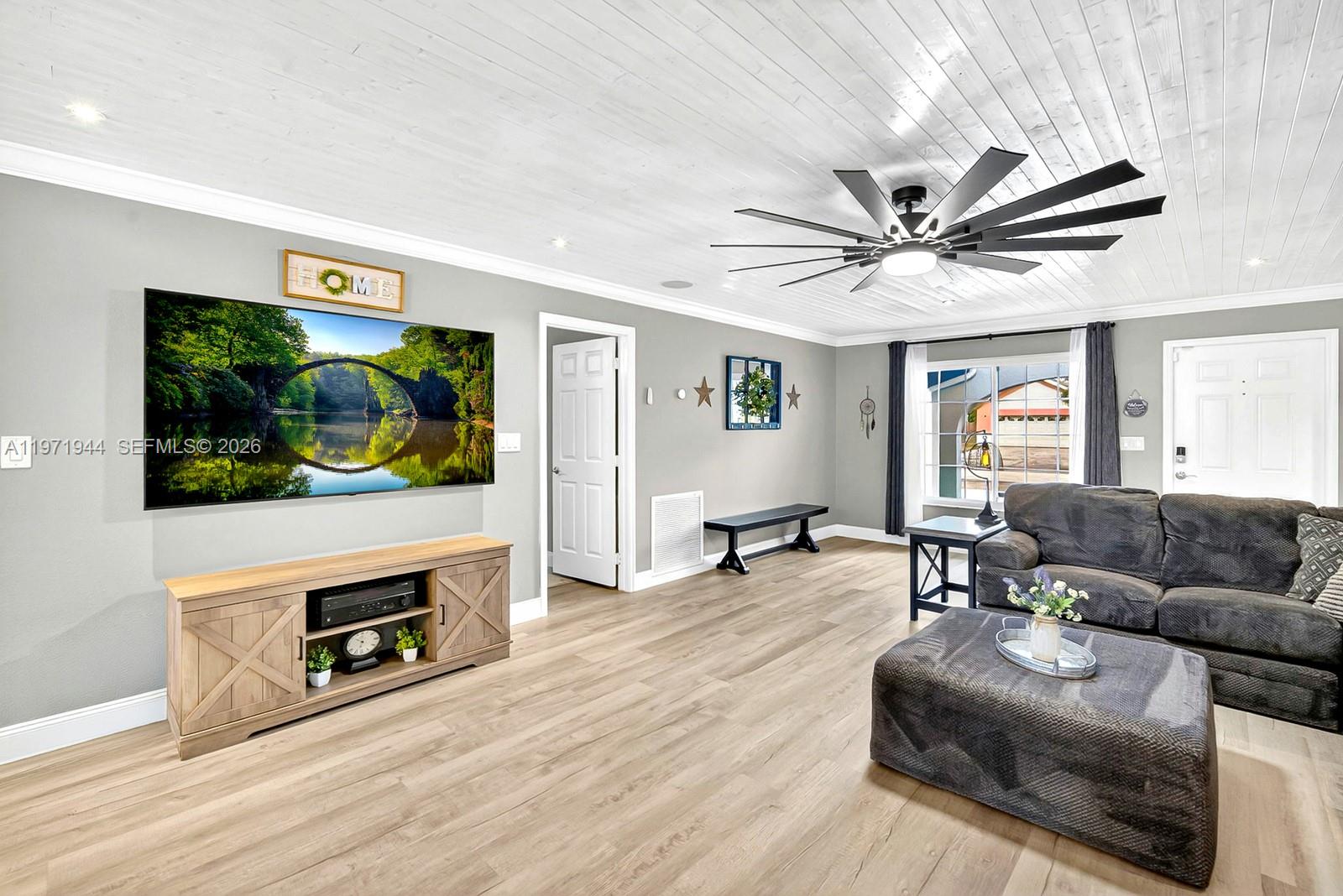 11280 NW 26th St Plantation, FL 33323