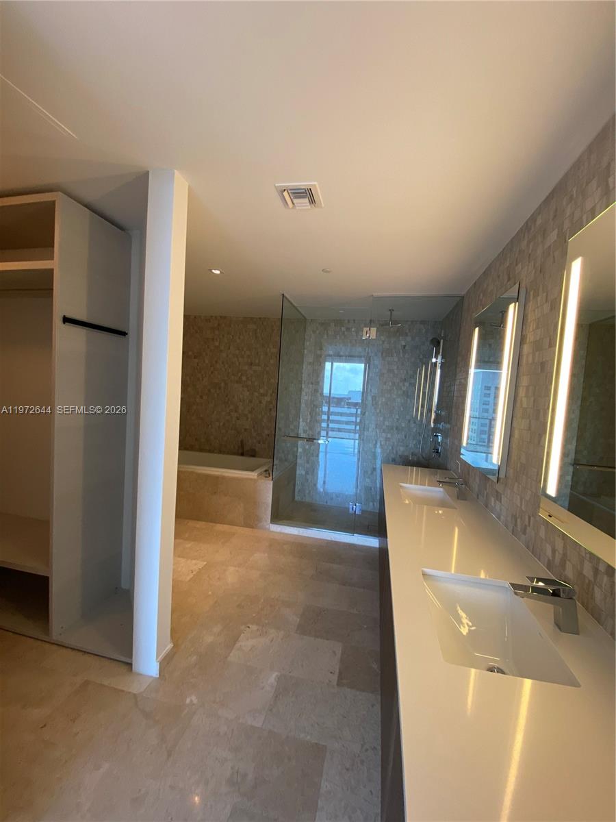 image Rise Brickell City Centre17