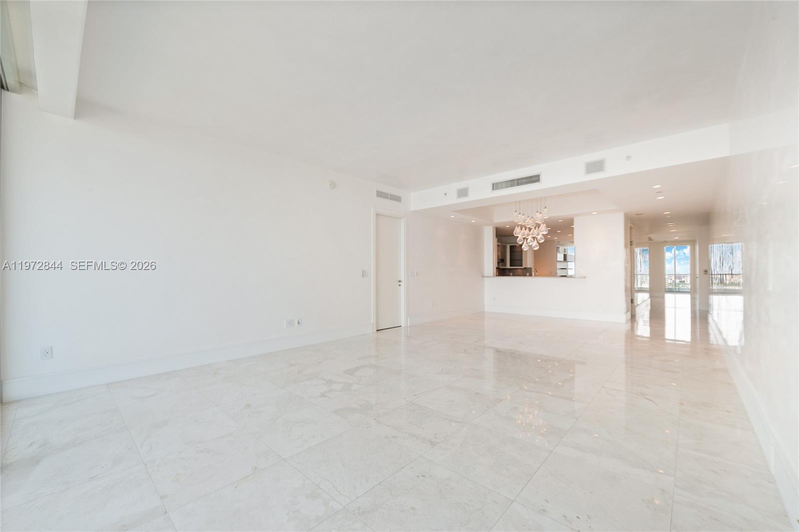 2627 S Bayshore Dr #2703 Miami, FL 33133