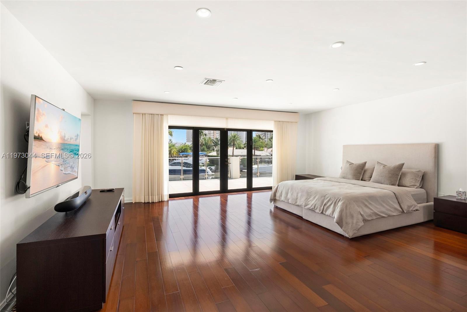 Undisclosed Address Hallandale Beach, FL 33009