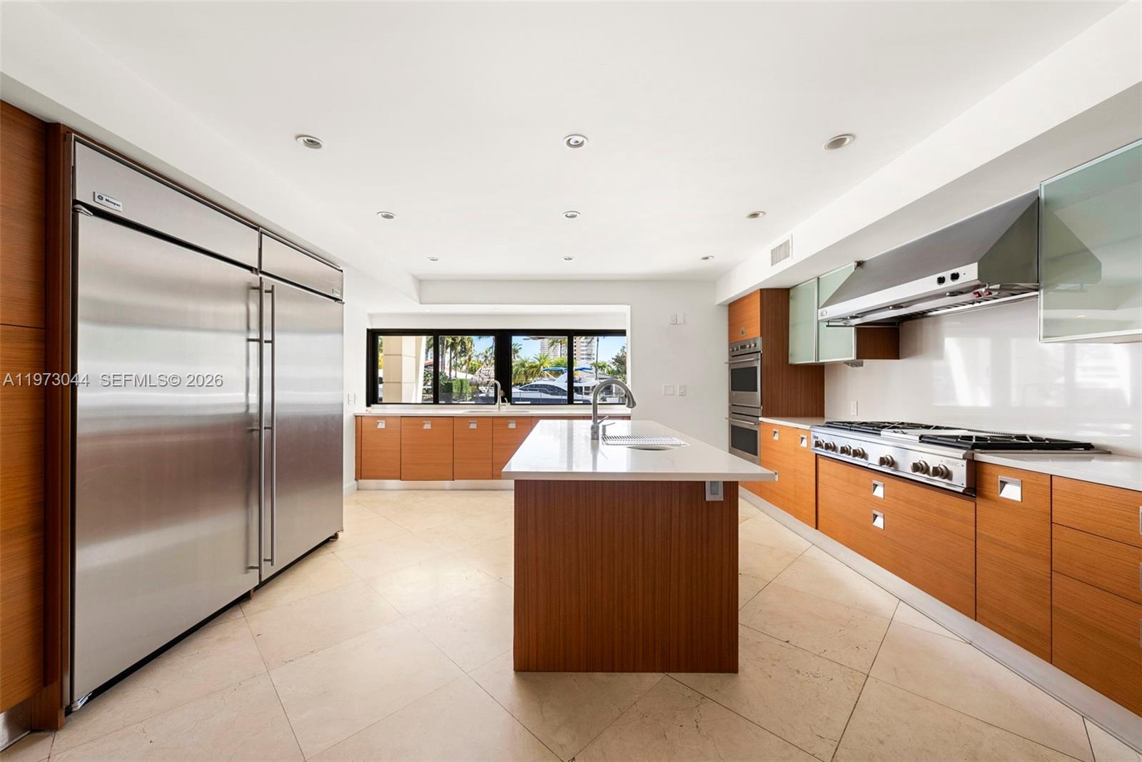 Undisclosed Address Hallandale Beach, FL 33009