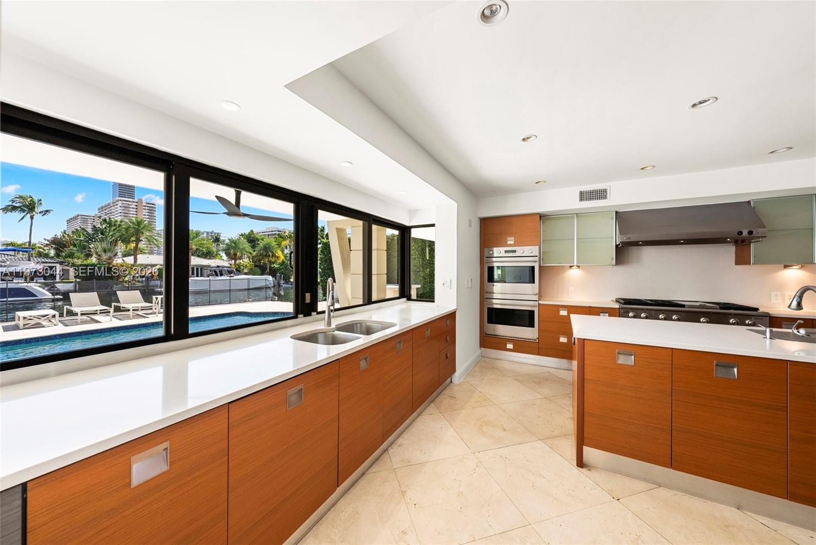 Undisclosed Address Hallandale Beach, FL 33009