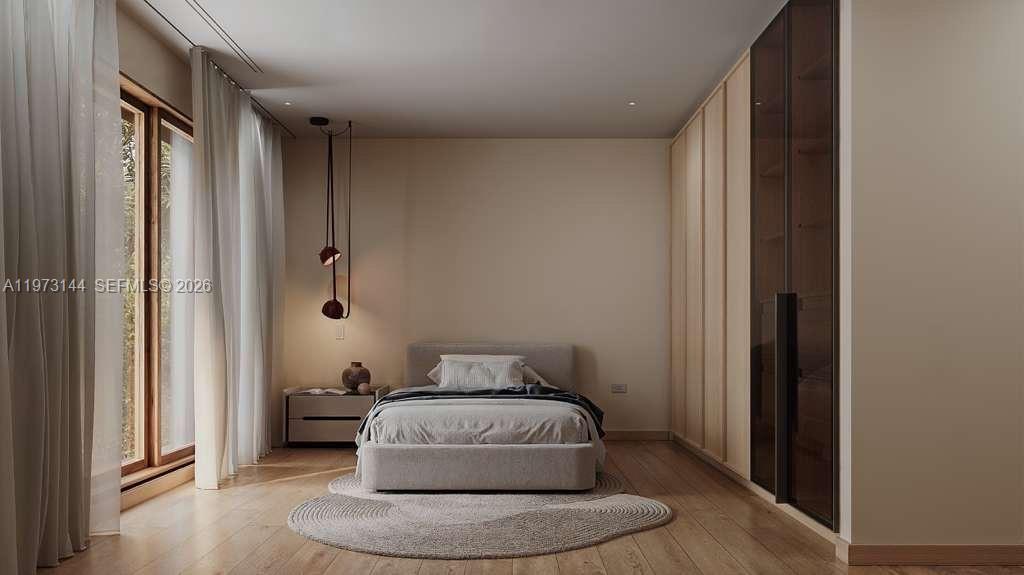 72 W Shore Dr W Miami, FL 33133