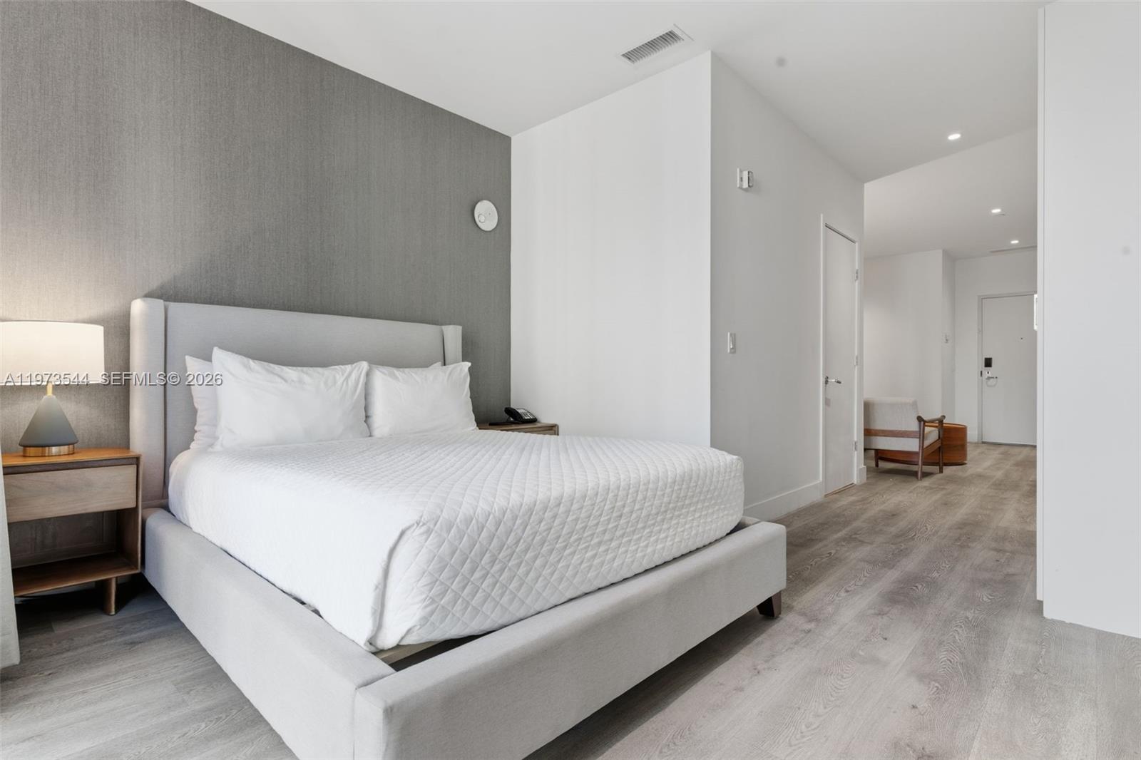 229 SW 9th St #407 Miami, FL 33130