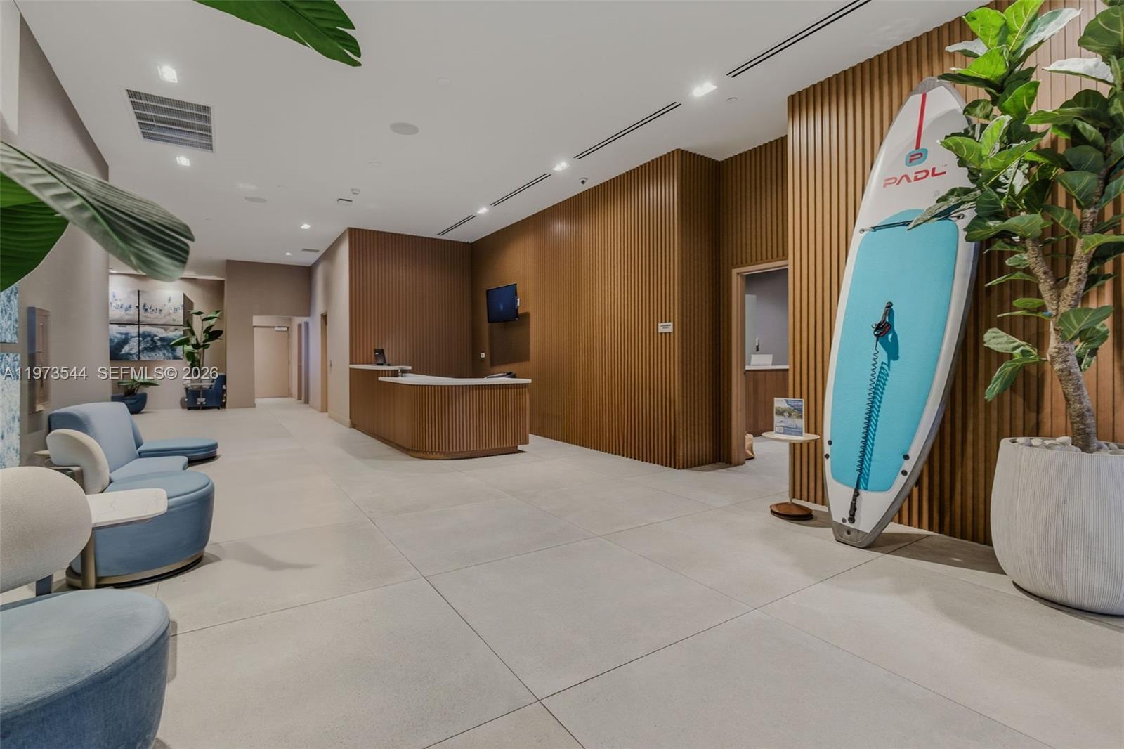 229 SW 9th St #407 Miami, FL 33130