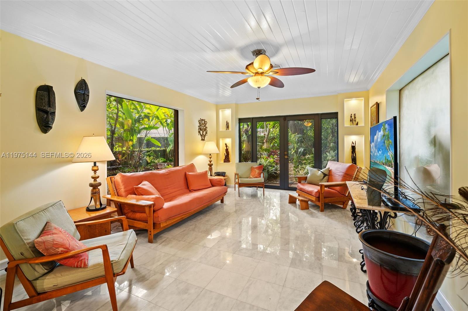 3820 Plaza St Miami, FL 33133