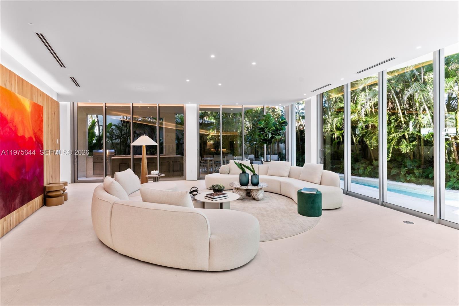 1616 Onaway Dr Miami, FL 33133